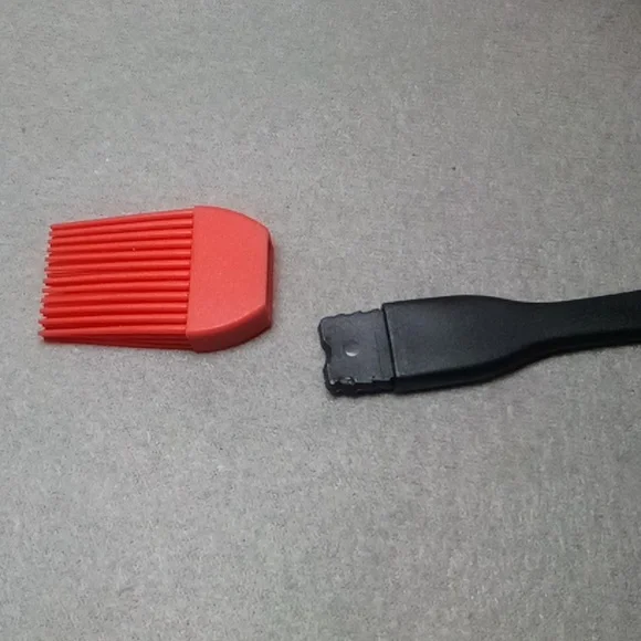 2(two) non-stick mini wok BBQ Toppers - Picture 8 of 10